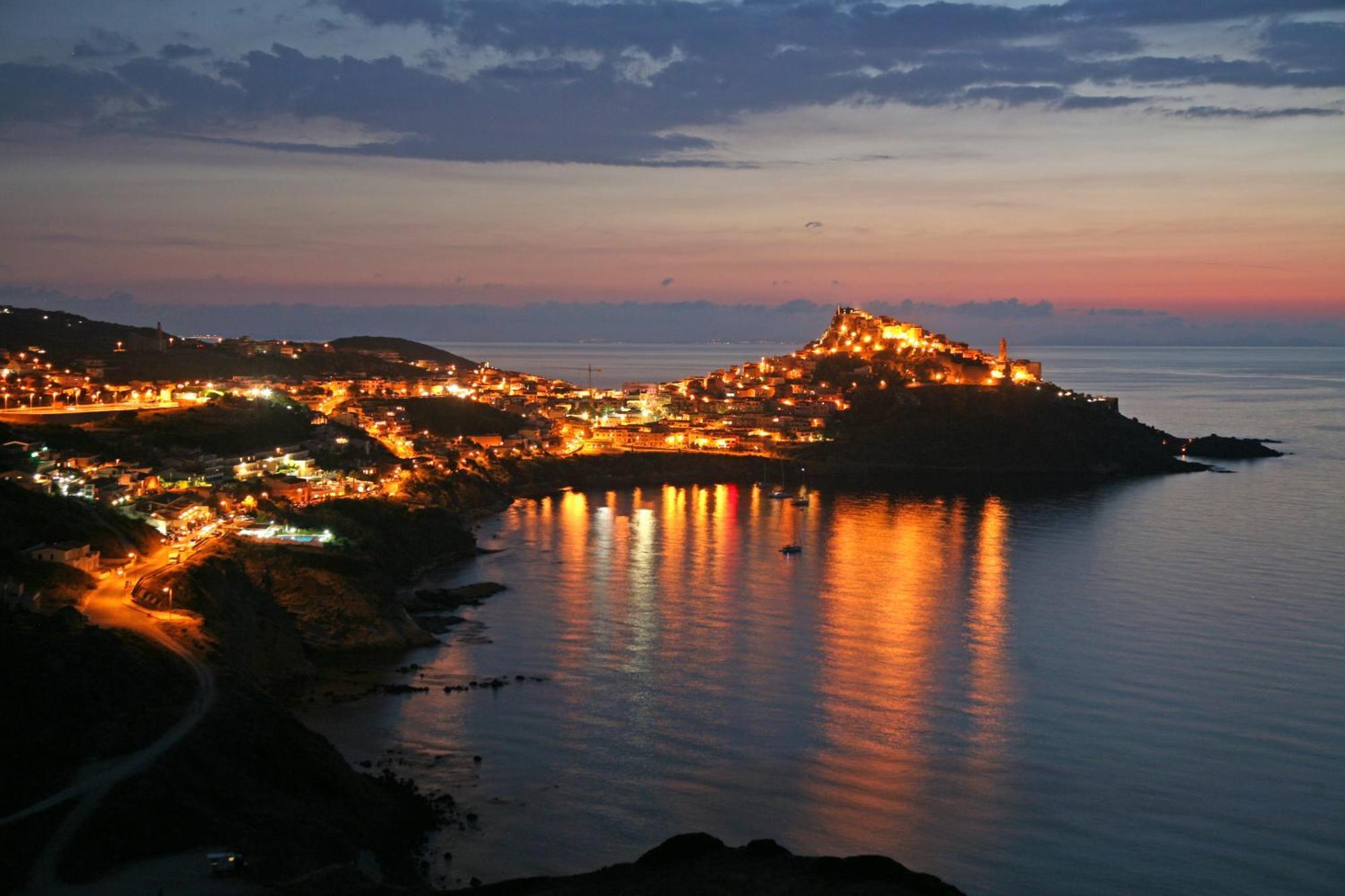 The Square Castelsardo Hotel Kültér fotó
